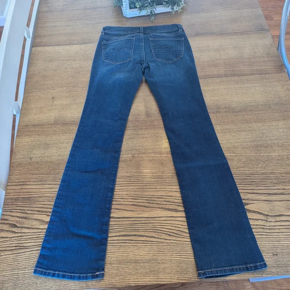 EUC Soho New York & Company Womens 0 Petite Bootcut Jeans Low Rise Medium Wash - Picture 8 of 8